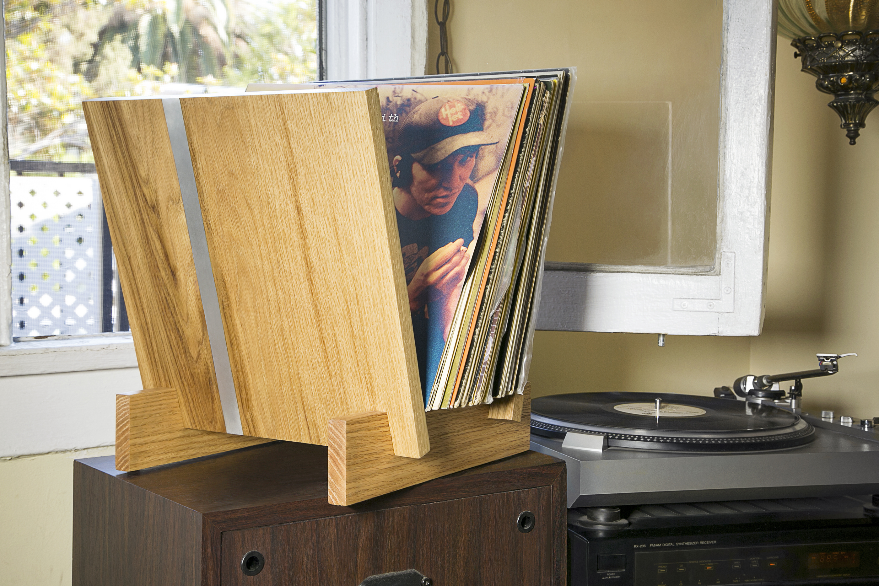 Flip Tabletop Vinyl Storage LUNO